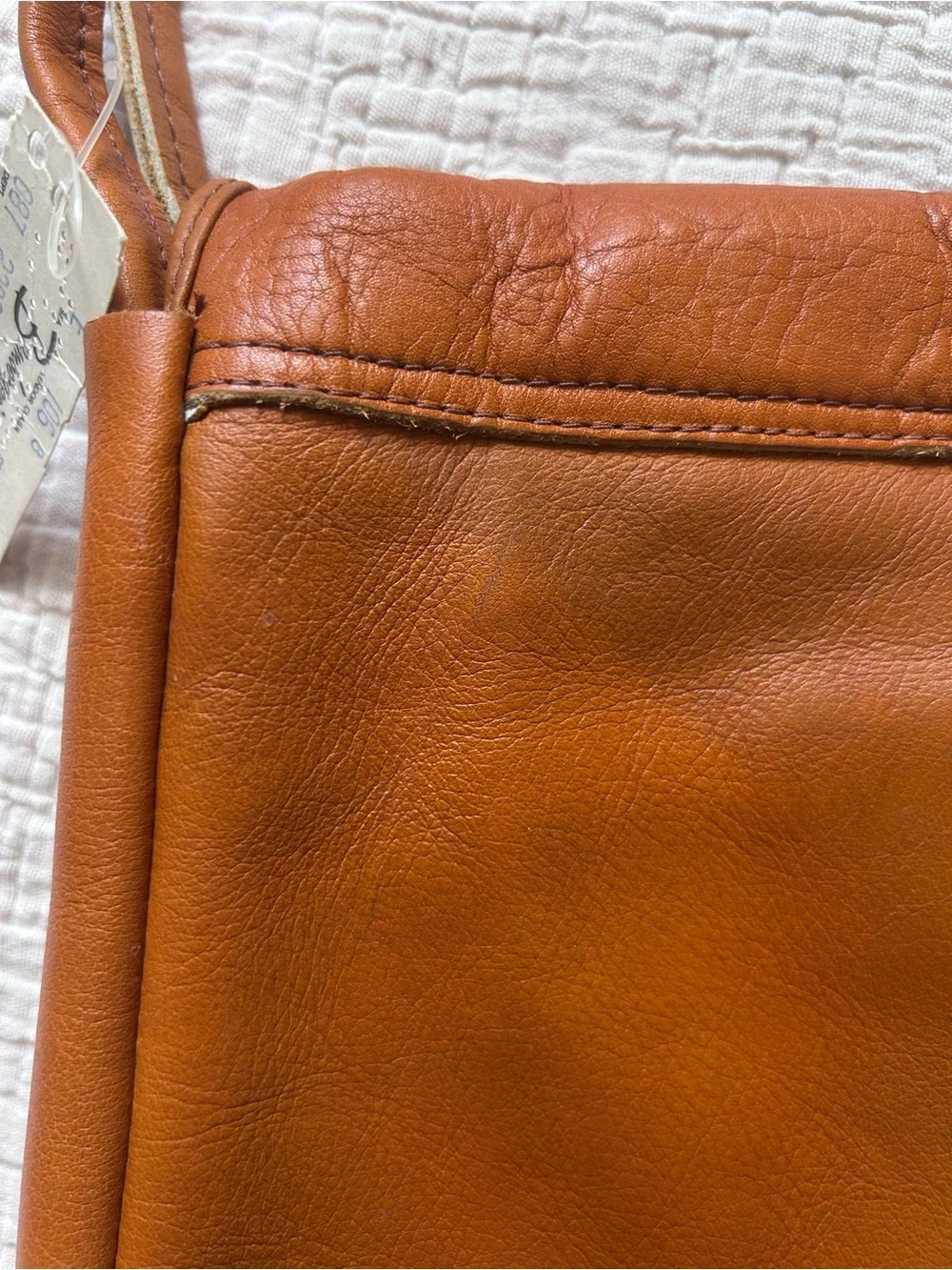 Vintage Cognac Leather Shoulder Bag with Front Tab Bamberger’s Retro